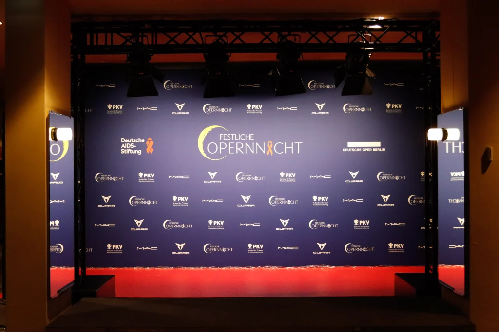 Cbedigiden Festliche Opernnacht Logowand