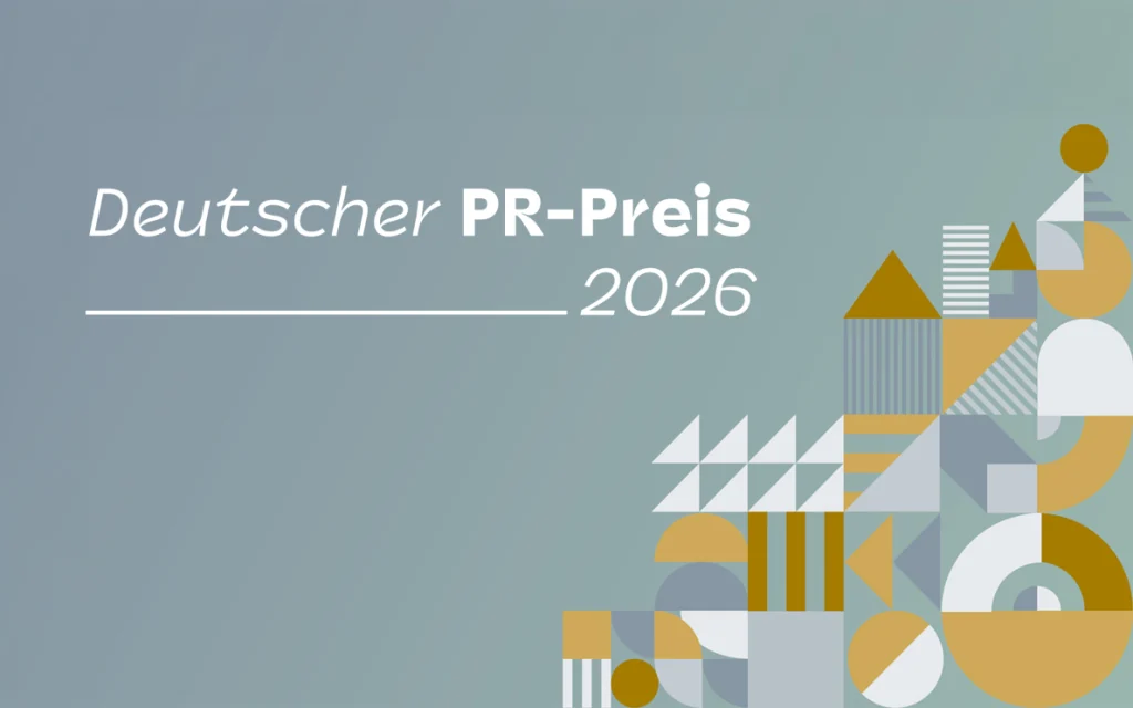 Deutscher PR-Preis 2026 mit abstrakter grafischer Gestaltung aus geometrischen Formen in Gold-, Blau- und Weißtönen.